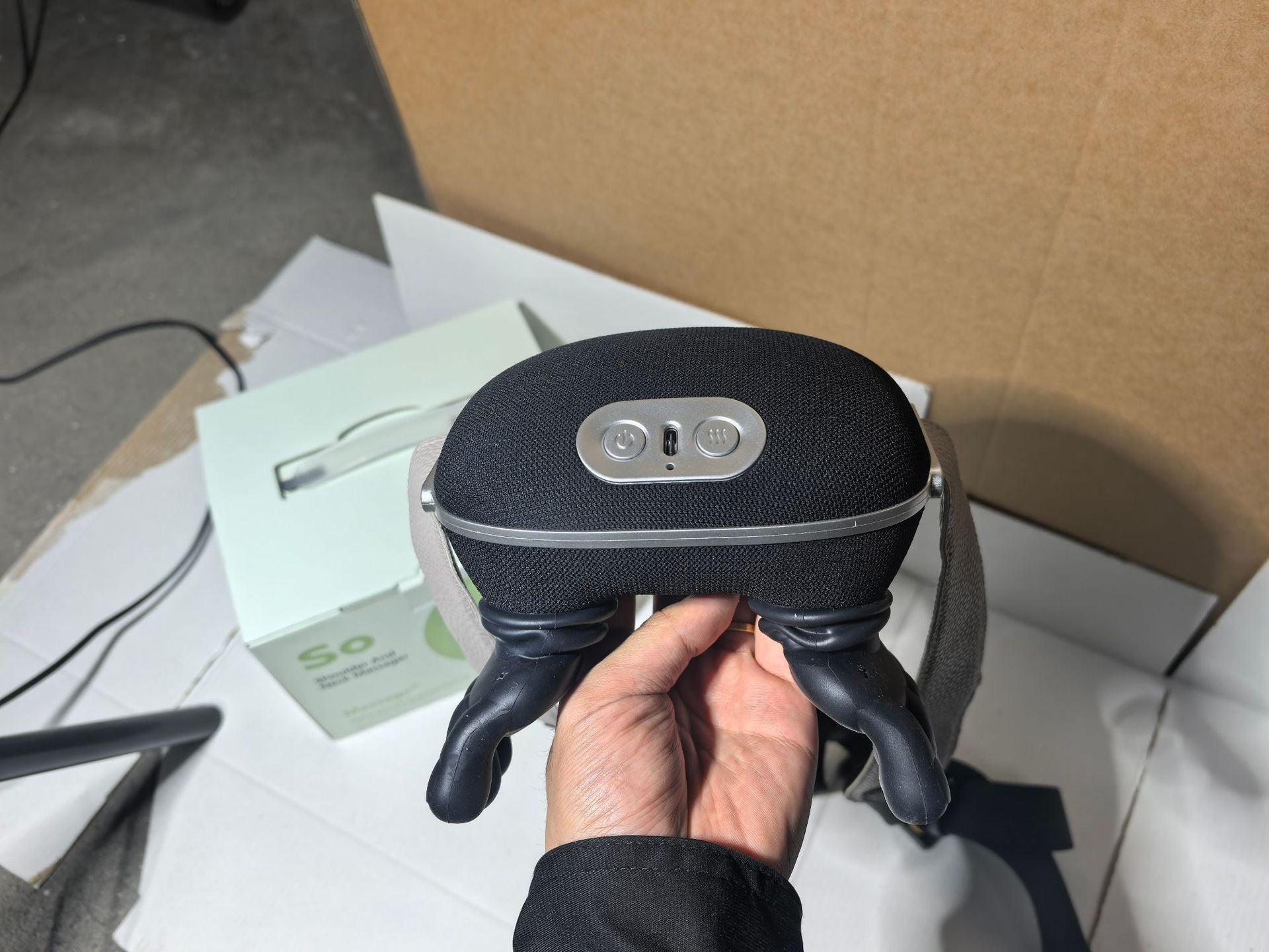 Moqi Master Shoulder, Neck and Head Massager